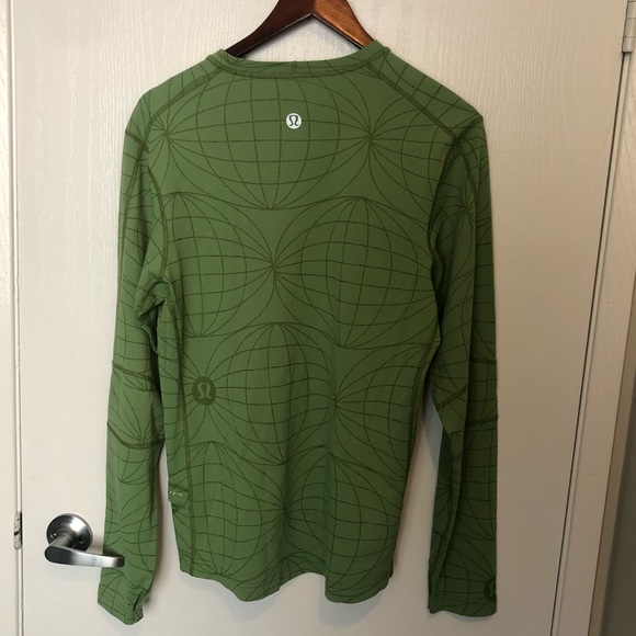 Lululemon Men’s SilverScent Sports shirt - Picture 2 of 13
